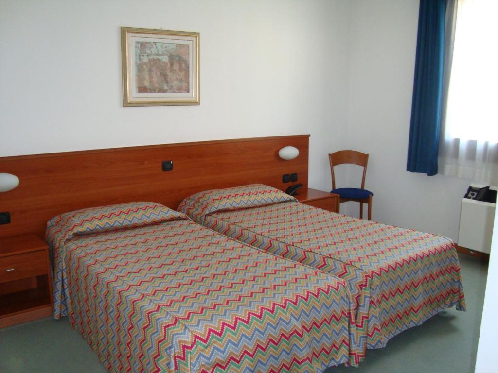 Hotel Naonis Cordenons Oda fotoğraf