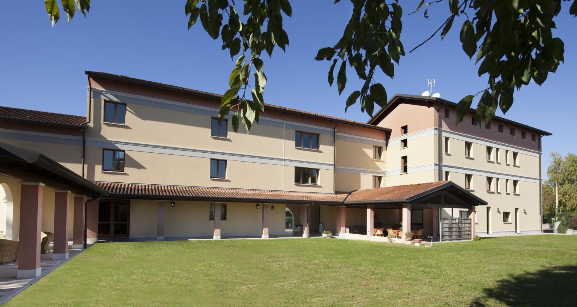 Hotel Naonis Cordenons Dış mekan fotoğraf