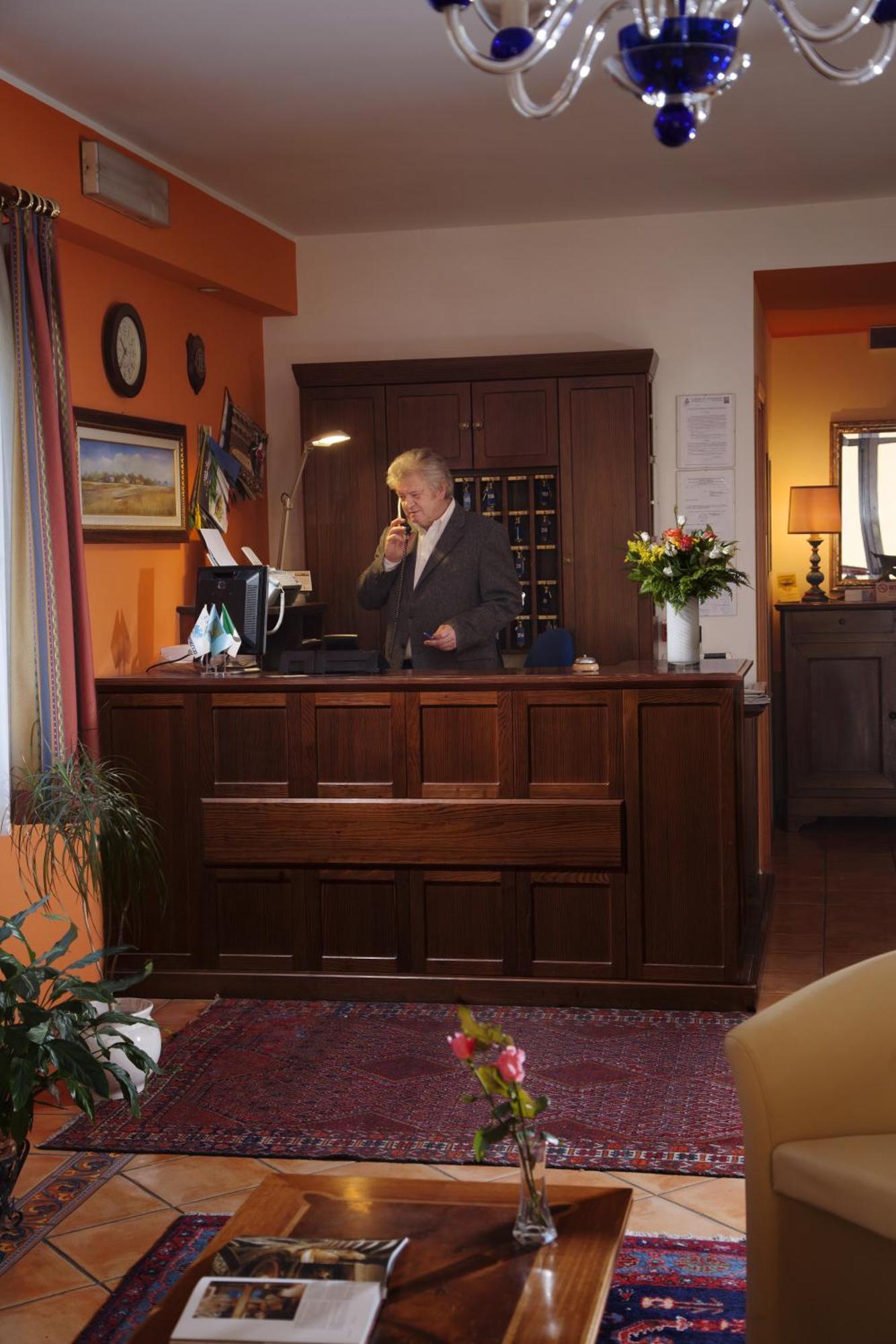 Hotel Naonis Cordenons Dış mekan fotoğraf